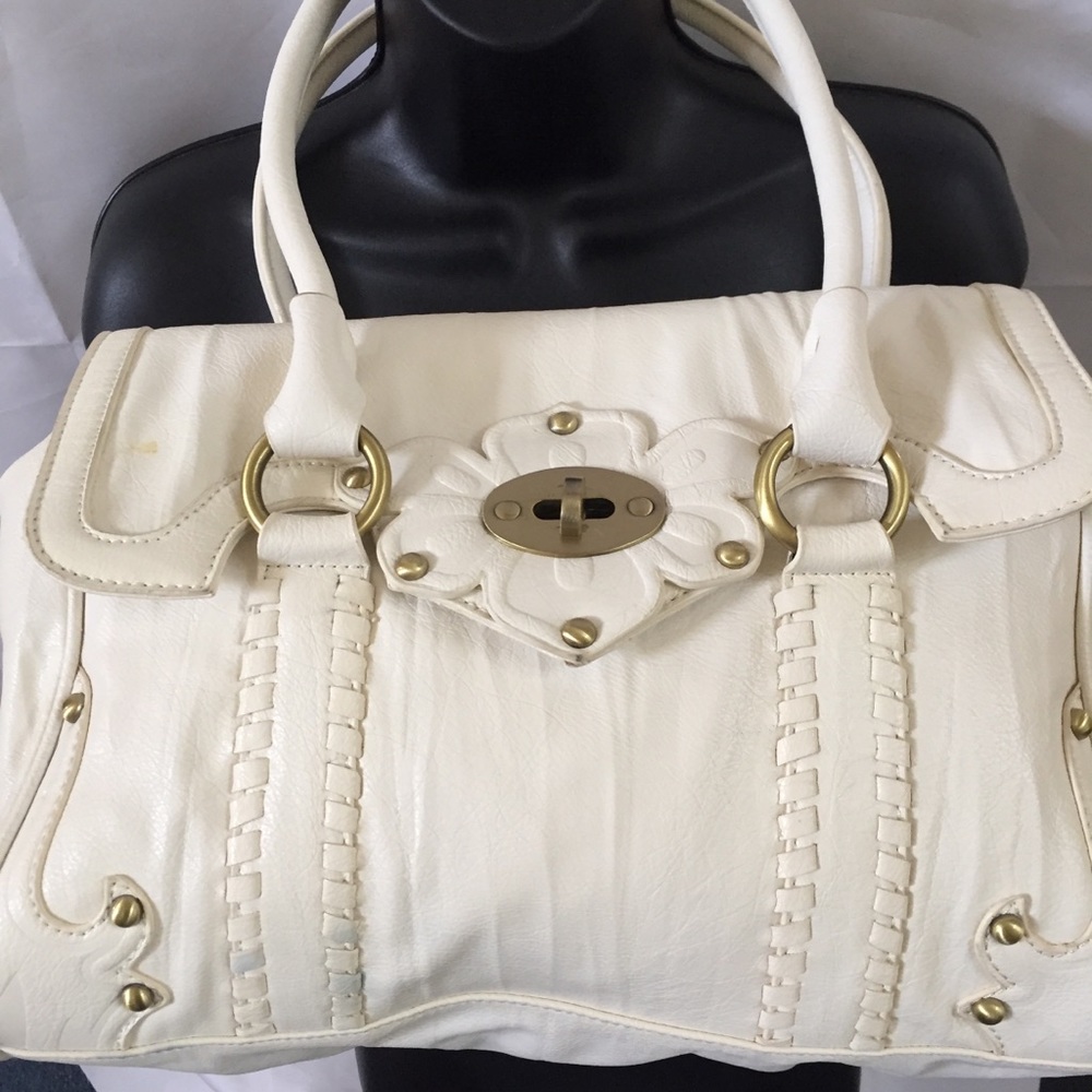 IMOSHION IVORY VEGAN LEATHER PURSE